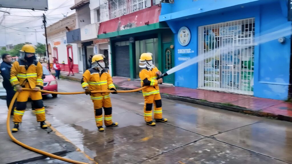 ¡Rápida acción de nuestros elementos de Protección Civil!